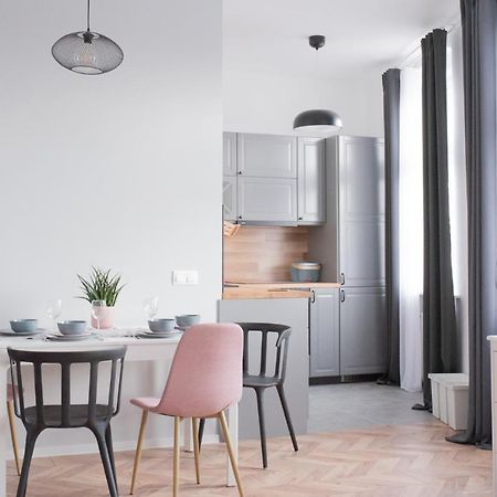 Apartament Magia Miasta Jelenia Góra Exterior foto